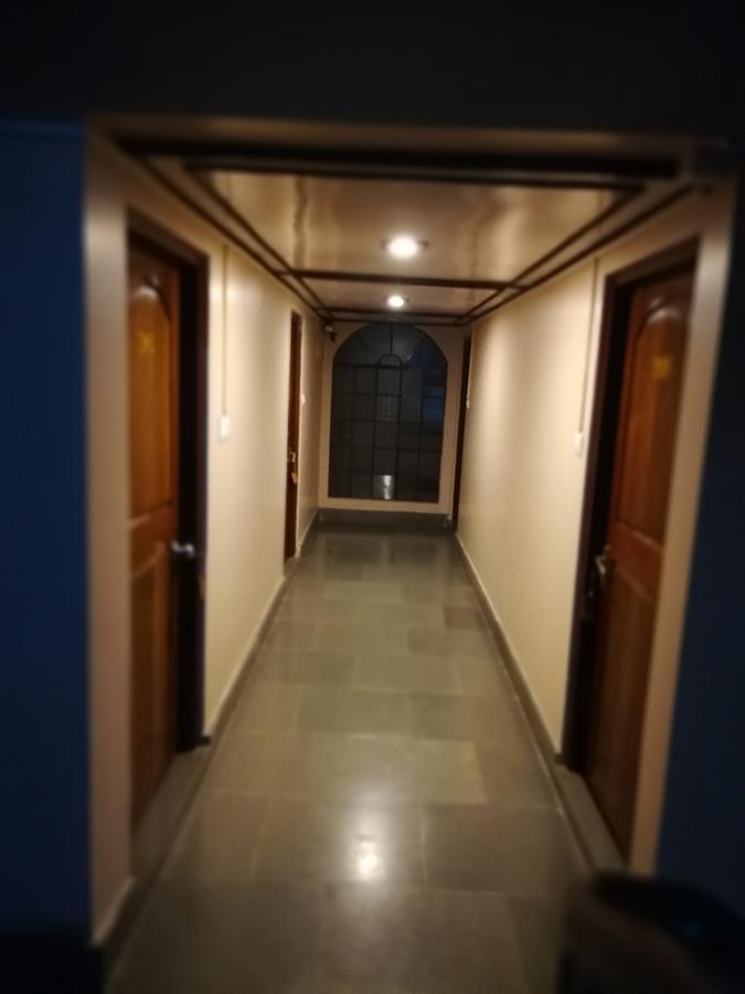 Hotel Mansarovar Дарджилинг Экстерьер фото